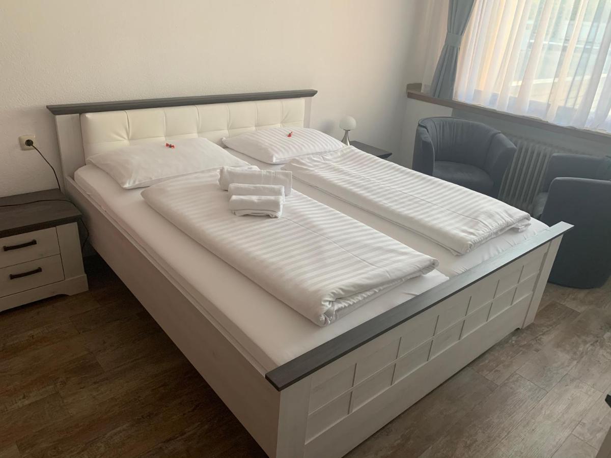 ברגהיים Hotel Brauhaus Zur Krone מראה חיצוני תמונה